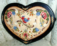 Flat_Heart_Tray_web.jpg (140860 bytes)