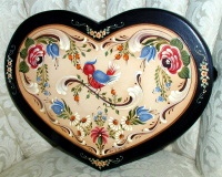 Flat Bavarian Heart Tray